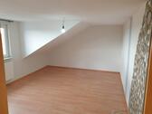 Foto - Dachgeschoßwohnung in Oerlenbach zur Miete