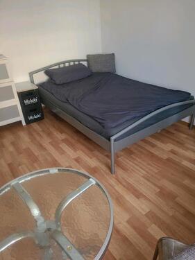 Foto - Zimmer zu vermieten - 650,00 EUR Kaltmiete,