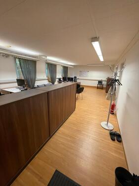 Foto - Bürofläche zu vermieten - 1.250,00 EUR Kaltmiete, ca.  70,00 m²