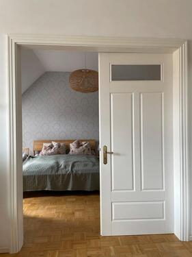 Foto - VON PRIVAT: Lichtdurchflutete 5-Zimmer-Altbauwohnung