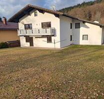 Zweifamilienhaus in Thurmansbang zum Verkauf oder zur Miete