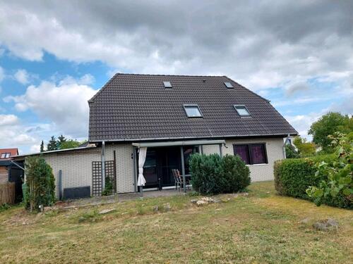 Foto - Großes Niedrigenergiehaus mit Einliegerwohnung in Panketal