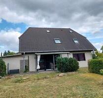 Großes Niedrigenergiehaus mit Einliegerwohnung in Panketal