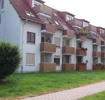 GLAUCHAU: Schöne 1 – Raum MIETWOHNUNG mit Balkon in Glauchau-Niederlungwitz