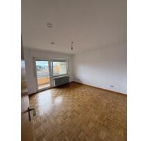 2 Zimmer Wohnung VS-Marbach - 800,00&nbsp;EUR Kaltmiete, ca.&nbsp; 67,00&nbsp;m&sup2; in Villingen-Schwenningen (PLZ: 78048) Kopsbühl