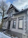 Foto - Renovierungsbedürftiges Mehrfamilienhaus