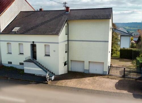 Foto - Provisionsfrei & sofort verfügbar, Sonnendurchflutet, 2 Wohnungen