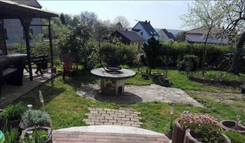 Foto - 8 Zimmer Mehrfamilienhaus, Wohnhaus in Heusweiler