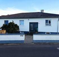 Einfamilienhaus - Bungalow (Provisionsfrei) - Kolitzheim