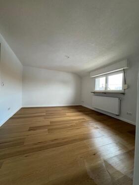 Foto - 4 Zimmer Dachgeschoßwohnung zur Miete in Karlsruhe