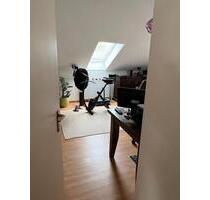 Helle 3 Zimmer Dachgeschoss-Wohnung - Grünberg