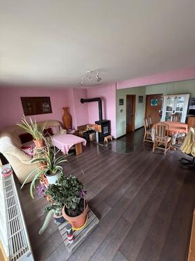 Foto - Großes Einfamilienhaus mit 2 Wohneinheiten