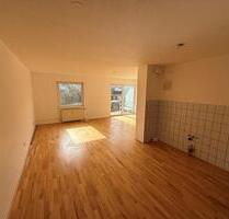 Zentral. Hell. Bezugsfertig – 2 Zimmer mit Balkon im Herzen der Stadt - Wolfsburg