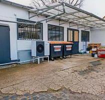 Großzügige Lagerfläche inkl. Büro in zentraler Lage von Frankfurt-Eckenheim (provisionsfrei). - Frankfurt am Main Nord-Ost