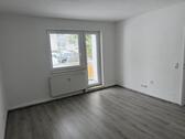 Foto - Renovierte 3 Zimmer Wohnung im Erdgeschoss mit Balkon