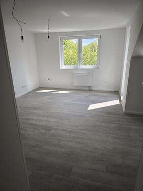 Foto - Energieeffizienter Neuausbau - moderne und günstige 2 Zimmerwohnung mit Balkon - jetzt verlieben!