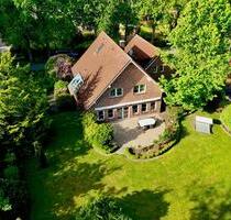 Naturidylle in der Stadt: Architektenhaus in privilegierter Lage - Lengerich