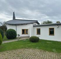 Besondere Immobilienanzeige: Ehemalige KircheGemeindezentrum zu - Bad Kleinen