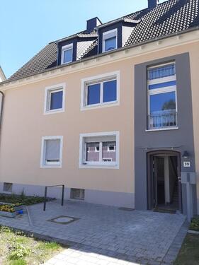 Foto - Bei VIVAWEST die Sonnenstrahlen auf dem eigenen Balkon genießen.