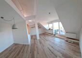 Foto - Maisonette Wohnung 4 Zimmer Galerie Küche Südbalkon Garage Bad+WC