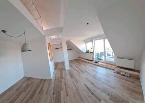 Foto - Maisonette Wohnung 4 Zimmer Galerie Küche Südbalkon Garage Bad+WC