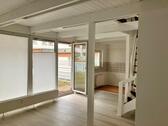 Foto - Fußgänger-Zone-Moderne 1,5-Zi.-Maisonette-Wohng.- großer Dachtera