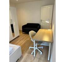 WG -Zimmer zentraler Innenstadtlage möbliert Balkon - Pforzheim Weststadt