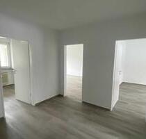 3 Zimmer Wohnung mit Balkon und Garage ab sofort - Marburg Marbach