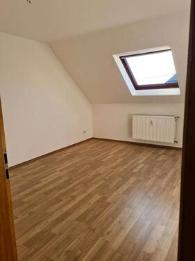 Foto - Schöne Maisonette Dachgeschoss Wohnung in Hennweiler