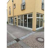 Laden einzelhandel - 975,00 EUR Kaltmiete, in Heidelberg (PLZ: 69115) Bahnstadt