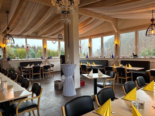 Foto - Gaststätte mit Wohnung, Komplett eingerichtet für erfahrene Gastronomen mit Bonität , ohne Ablöse in Battenberg (EDER)