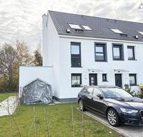 Bj. 2024 - großes Reihenendhaus in Oldenburg