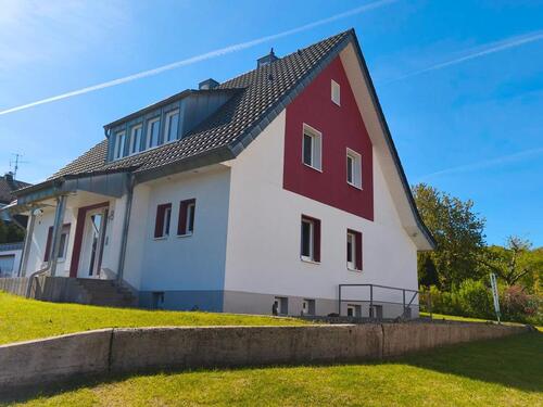 Foto - 7 Zimmer Mehrfamilienhaus, Wohnhaus in Kürten