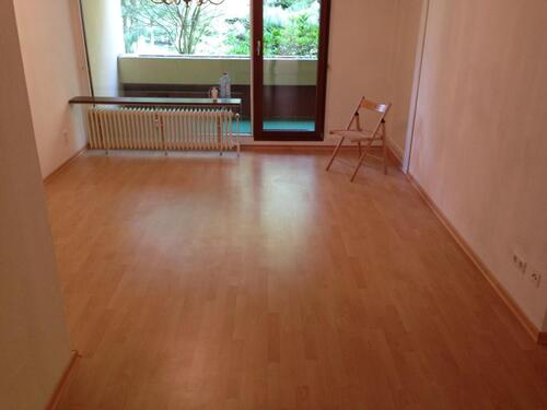 Foto - Schöne 3-Zimmer-Hochparterre-Wohnung mit Balkon + EBK in Laatzen