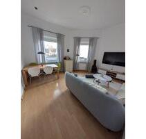 Großzügige helle Altbauwohnung - 4-Zi, zentrale Lage in Friedberg - Friedberg (Hessen)