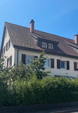 Foto - Doppelhaushälfte mit 3 Wohnungen