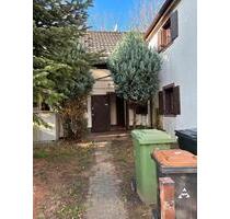 Einfamilienhaus im Zentrum - 850,00 EUR Kaltmiete, ca.  130,00 m² in Eitorf (PLZ: 53783)