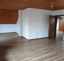 Wohnung zu vermieten - 880,00 EUR Kaltmiete, in Bernhardswald (PLZ: 93170)