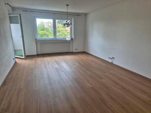 Foto - Wohnung in Schweinfurt zur Miete sofort verfügbar 800,- Kaltmiete