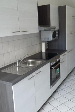 Foto - WG- geeignete, attraktive 4-Zimmer Wohnung, 200m Rote Strasse