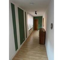 geräumige 2-Raum-Wohnung in zentraler Lage! - Lengenfeld