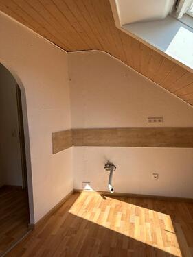 Foto - Etagenwohnung zur Miete in Hochheim am Main