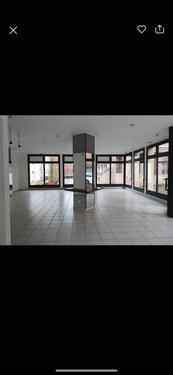 Foto - Verkauf Gewerbeimmobilie mit Wohneinheit Büro in zentraler Lage