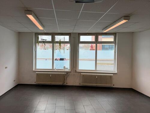 Foto - Frisch renovierte Ladenfläche stadtnah in frequentierter Lage