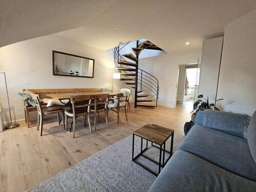 Foto - Von Privat: Charmante ETW, 4 Zimmer, Doppelcarport, zentrumsnah