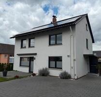 Modernisiertes 1-2 Familienhaus mit zusätzlichen Baugrundstück - Bad Oeynhausen