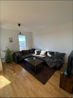 Foto - Moderne, geräumige 2-Zimmer-Wohnung zur Untermiete für 6 Monate