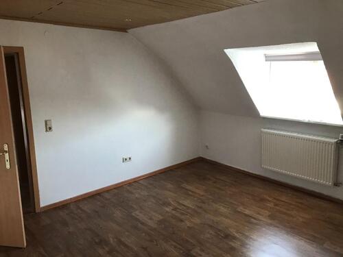 Foto - 2 ZKB-WC 51m² in Dudweiler-Nord, ab 01.12. frei, WG möglich