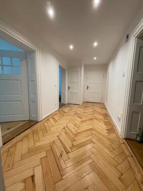 Foto - 3,5-Zimmer-Wohnung in saniertem Altbau