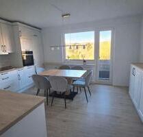 Attraktive 4-Zimmer Wohnung mit 2 Balkonen in Cronenberg - Wuppertal